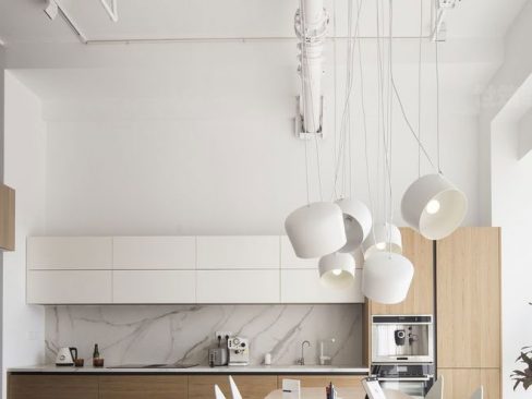 云南昆明西山区现代简约办公室装修实景图前厅效果图