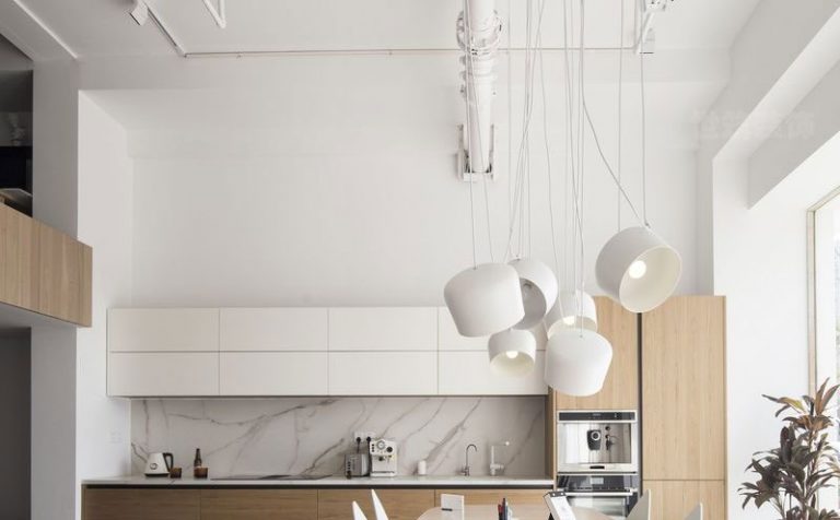 云南昆明西山区现代简约办公室装修实景图前厅效果图