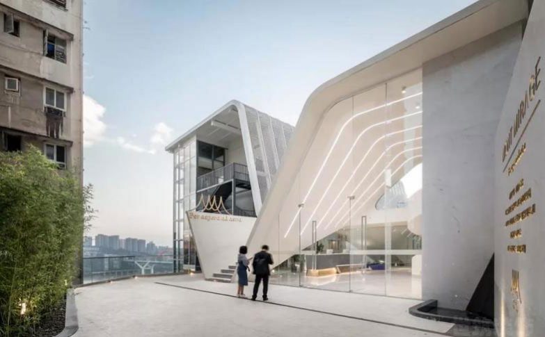 昆明五华区现代风格酒店装修改造设计效果外观设计