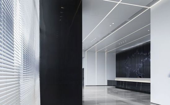 昆明玉溪现代风格办公室装修公司案例前厅效果图