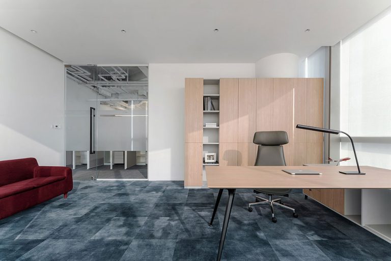 北欧工业风行政主管办公室装修图