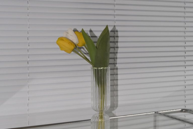 简约风格住宅设计案例书房艺术绿植摆件陈设装饰实景图