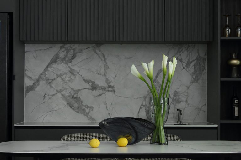 轻奢风格家居空间餐厅设计效果图