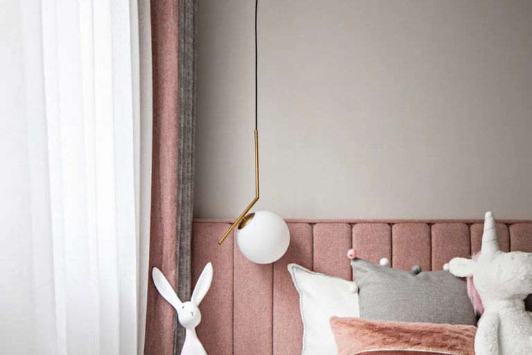 轻奢风格家居女儿房设计效果图