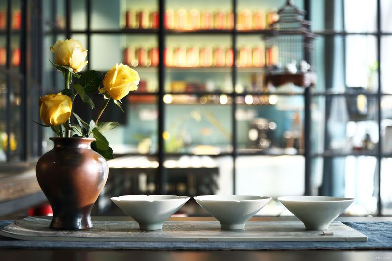墨绿中式风办公室设计方案茶具 墨绿中式风办公室设计方案茶具