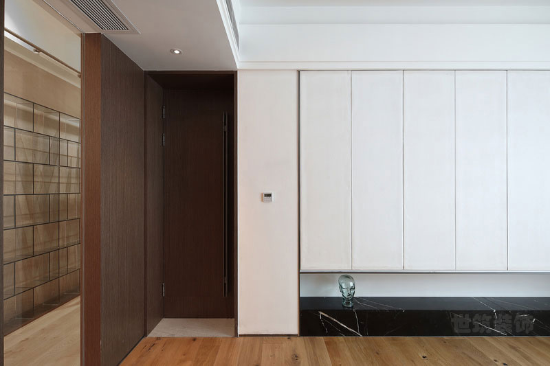 昆明五华区极简风格办公室装修设计图休闲室木地板