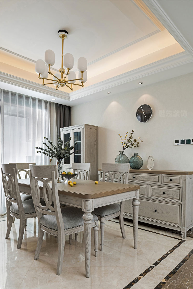昆明美式现代风格家庭新房装修餐桌餐椅