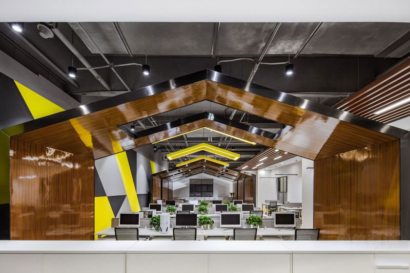 昆明现代风格办公室装修设计案例效果图公共区