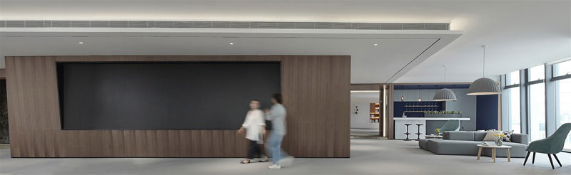 云南文山现代风格办公室装修设计效果图走廊