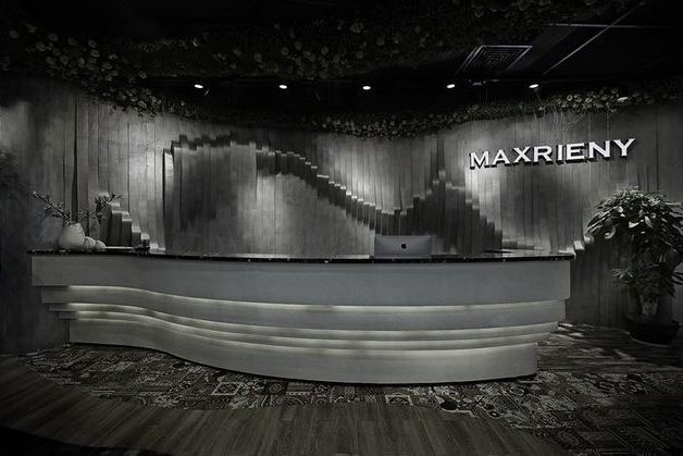 西山区办公室前台