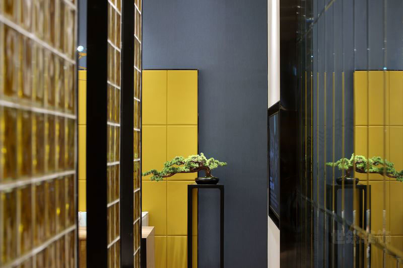 昆明西山区轻奢新中式办公室装修设计案例效果图绿植景观