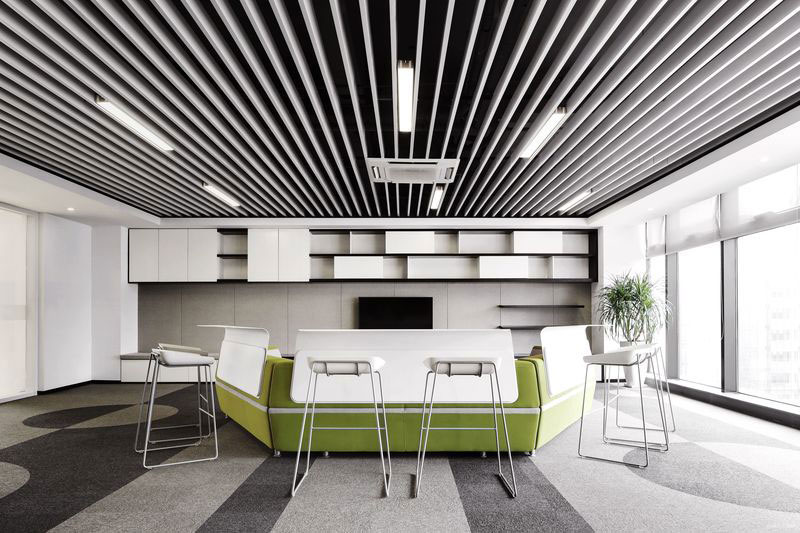 清新现代风的办公室装修设计翠绿色家具