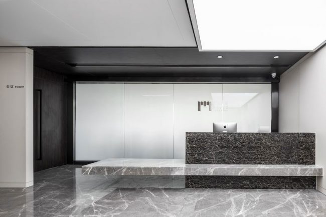 现代办公室前台