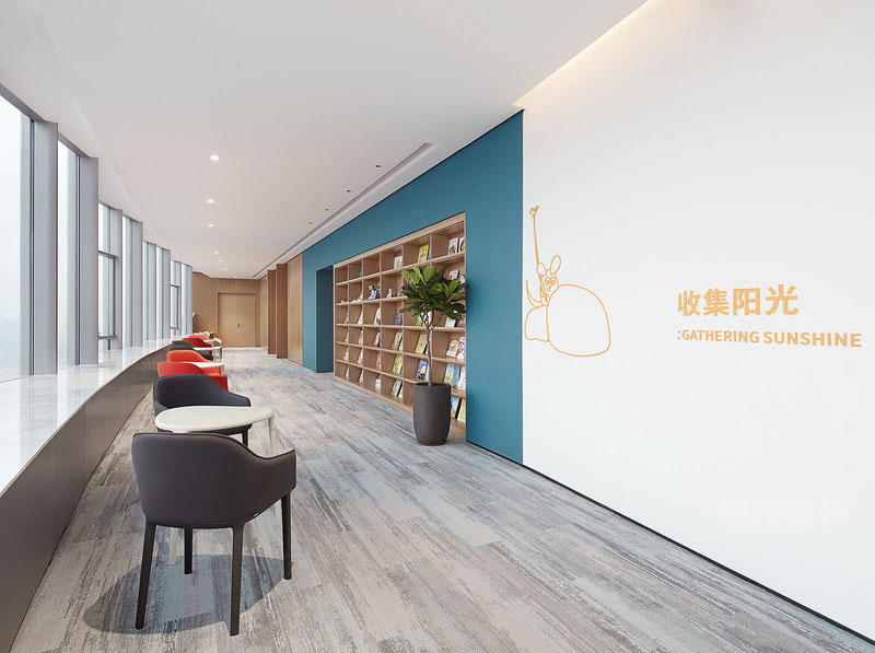 昆明官渡区北欧现代风办公室装修设计图阅览交流区 昆明官渡区北欧现代风办公室装修设计图阅览交流区
