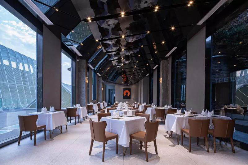 昆明五华区现代风格酒店装修改造设计效果西餐厅
