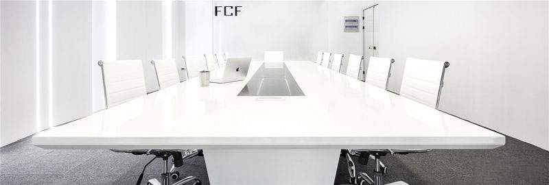 白色的现代办公室装修实景图会议室 白色的现代办公室装修实景图会议室